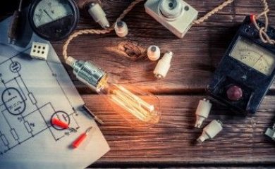 Análise de circuitos elétricos de corrente alternada