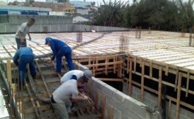 Concreto armado aplicado em vigas, lajes e escadas