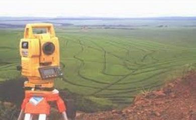 Topografia e Geoprocessamento